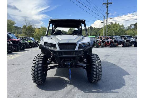 General XP 4 1000 Sport