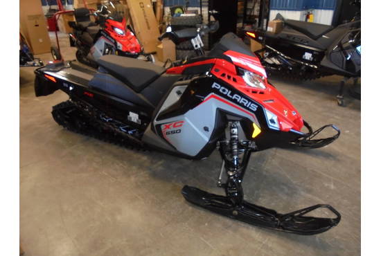 2025 650 Switchback XC 146 Storm Gray / Indy Red