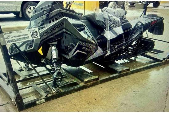 2025 850 Switchback Assault 146 Shadow Gray / Gloss Black