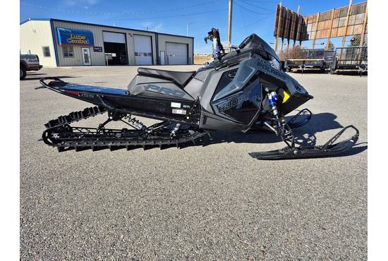 2026 Patriot Boost PRO RMK 155 Gloss Black / Blue Dusk