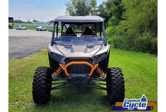 2024 RZR XP 4 1000 Ultimate Matte Titanium / Onyx Black
