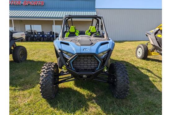 2025 rzr pro xp® 4 premium