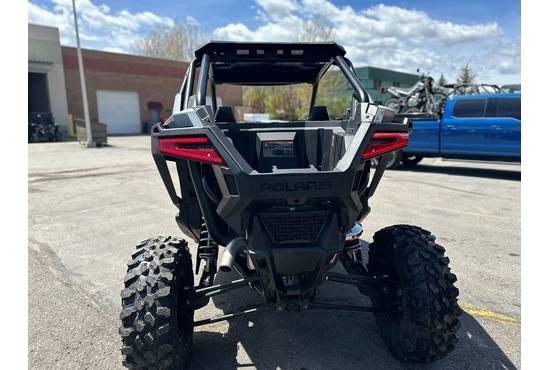 2024 rzr pro xp® sport