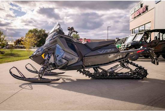 2025 Boost Indy VR1 137 Shadow Gray / Gloss Black