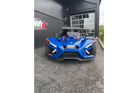 2024 Slingshot® R AutoDrive Radar Blue Fade
