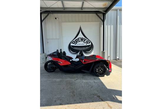 2024 Slingshot® SLR AutoDrive Slingshot Red Pearl