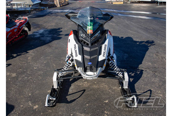 2017 800 Switchback® PRO-S 137 1.352" Cobra SnowCheck ES