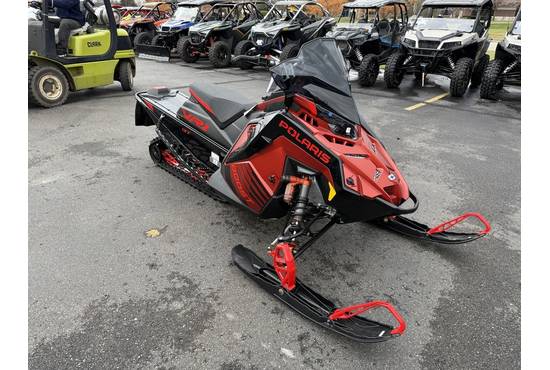 2025 Boost INDY VR1 Dynamix 137 Matte Marmalade Orange / Gloss Black / Indy Red