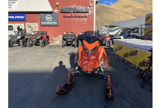 2024 Patriot 9R Pro RMK Slash 155 Premium Matte Orange Metallic