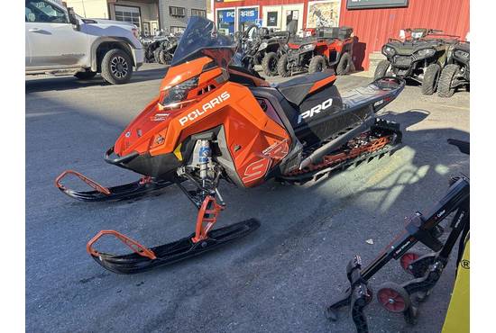 2024 Patriot 9R Pro RMK Slash 155 Premium Matte Orange Metallic