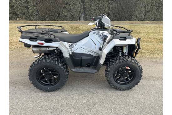 2025 SPORTSMAN 570 ULTIMATE - TURBO SILVER