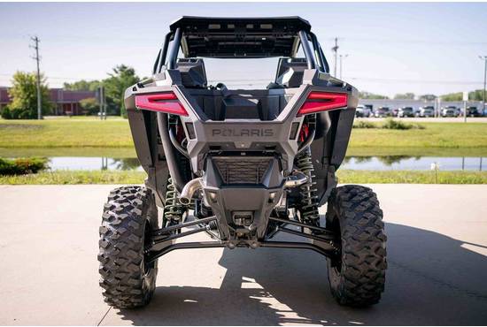 2025 rzr pro xp® ultimate