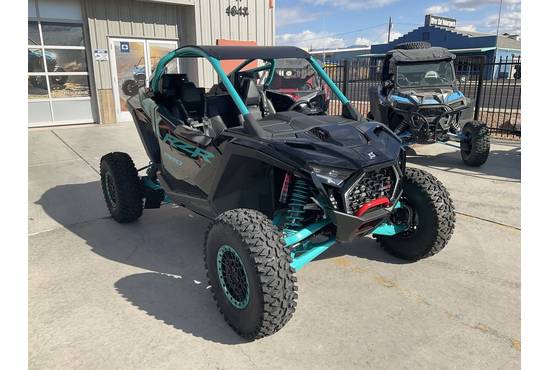 2025 rzr pro r ultimate
