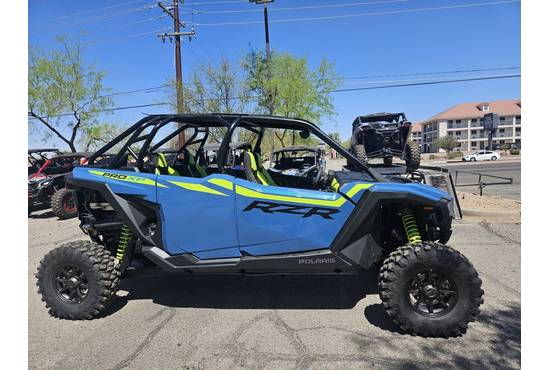 2025 rzr pro xp® 4 premium
