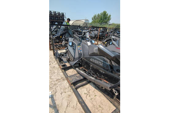 2024 650 indy adventure 137