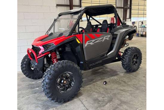 2024 RZR XP 1000 Ultimate Indy Red