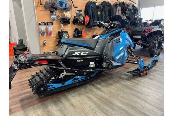 2024 850 Indy XC 129 Zenith Blue