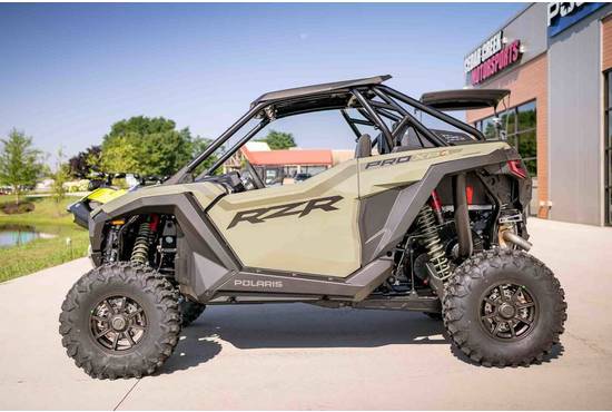 2025 rzr pro xp® ultimate