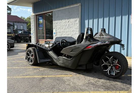 2025 Slingshot® R