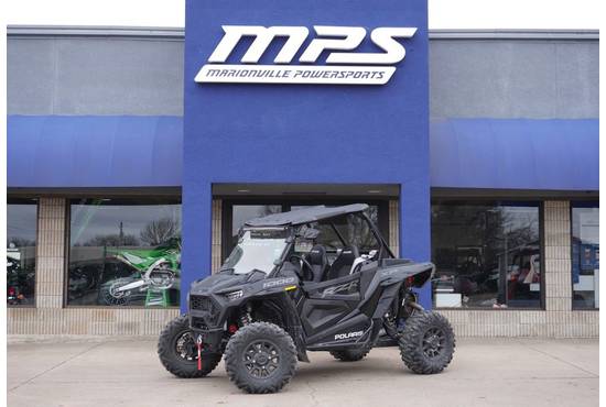 2022 RZR XP 1000 Sport Cruiser Black