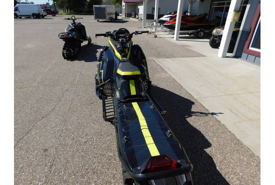 2022 850 pro rmk matryx slash 165 2.75"