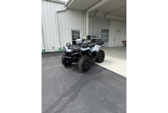 2024 sportsman® 570 premium