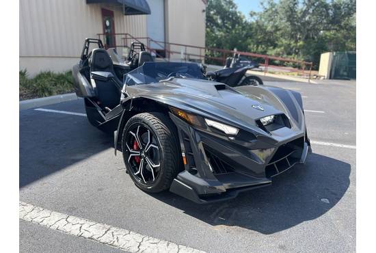 2025 slingshot® r (autodrive)