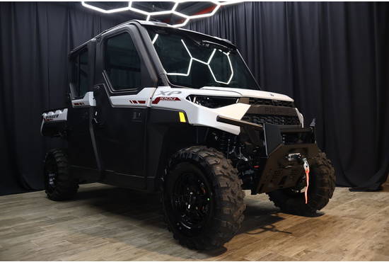 2025 ranger® crew xp 1000 northstar edition trail boss