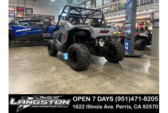2025 rzr® 200 efi