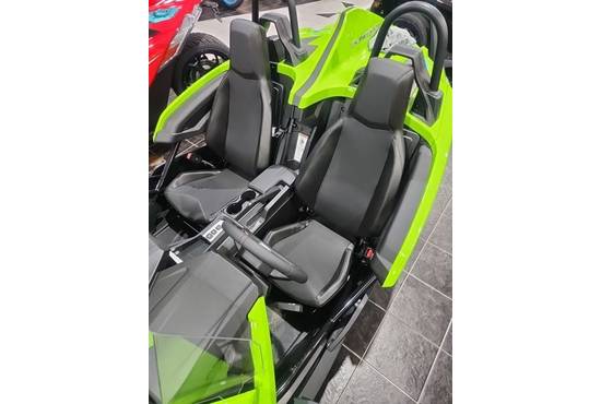 2025 slingshot® sl (autodrive)