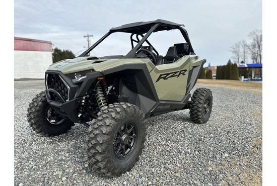 2025 rzr pro xp® ultimate