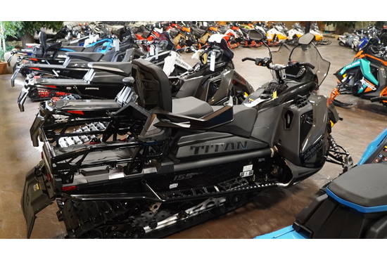 2025 titan® 650 adventure 155 (1.8 inch)