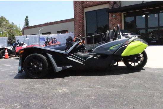 2023 Slingshot SLR - Lime Shadow (AutoDrive)