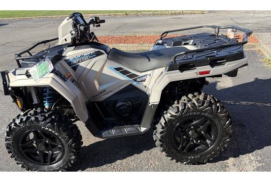 2023 Sportsman 570 RIDE COMMAND Silver Quartz Metallic