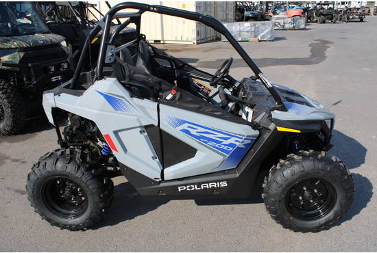 2025 rzr® 200 efi