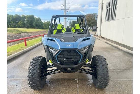 2025 rzr pro xp® 4 premium