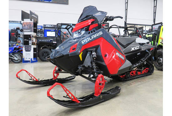 2024 650 Indy XC 137 Indy Red