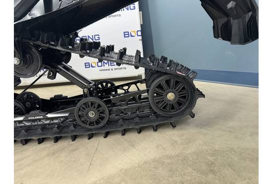 2025 650 Switchback Assault 146 Shadow Gray / Gloss Black