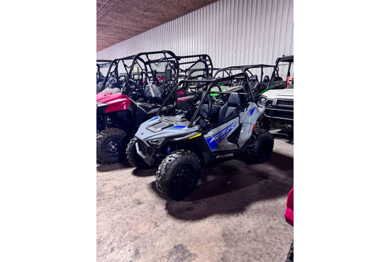 2025 rzr® 200 efi