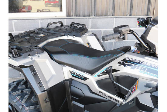 2023 Sportsman XP 1000 RIDE COMMAND Silver Quartz