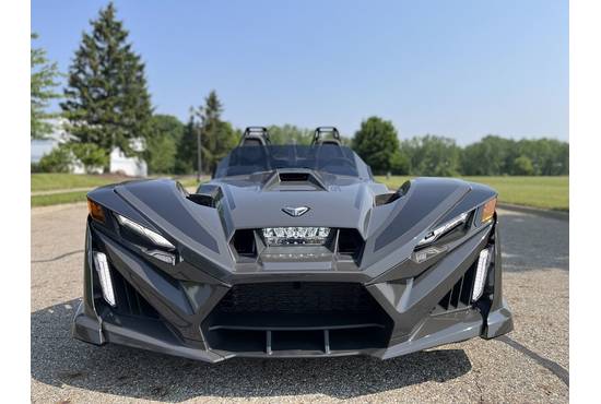 2025 slingshot® r (manual)