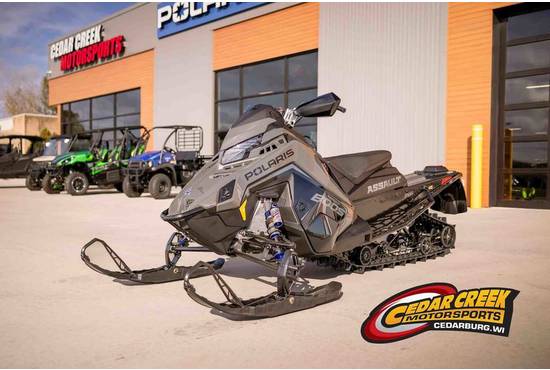 2025 Boost Switchback Assault 146 Shadow Gray / Gloss Black