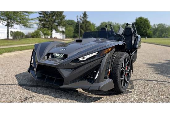 2025 slingshot® r (manual)