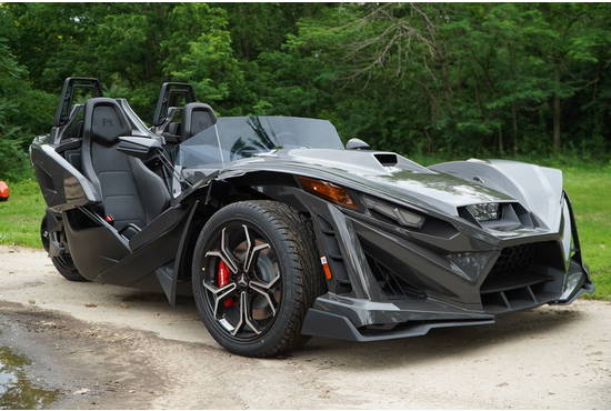 2025 slingshot® r (autodrive)