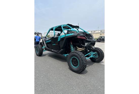 2025 rzr pro r 4 ultimate