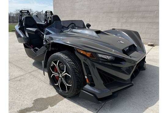 2025 slingshot® r (manual)