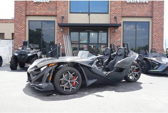 2025 SLINGSHOT R AUTODRIVE R
