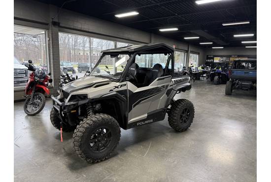 2024 general® xp 1000 premium