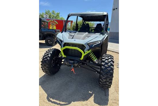 2025 rzr xp® 4 1000 ultimate