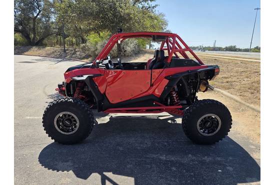 2018 RZR XP® Turbo S INDY® Red